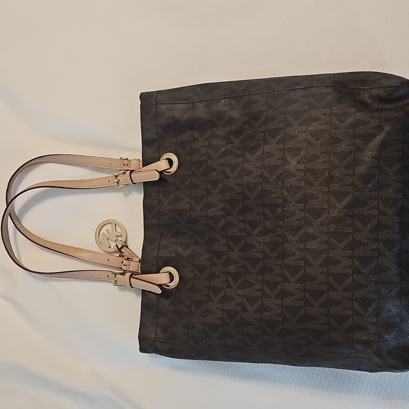 Michael Kors Jet Set Logo Print Signature Brown Tote - Picture 6 of 16